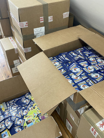 50x Pokemon Card Bundle Genuine Pokémon Collection 5 Holo/Reverses Cards