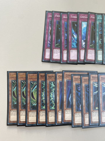 Deck YS17 Cynet 25 Cards YuGiOh (back)