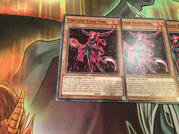 OP11-en015 Fortune Lady Fire x 3 Playset Yugioh (back)