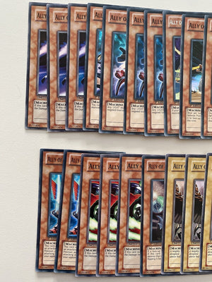 Deck Core Ally Of Justice 21 Cards YuGiOh (back)