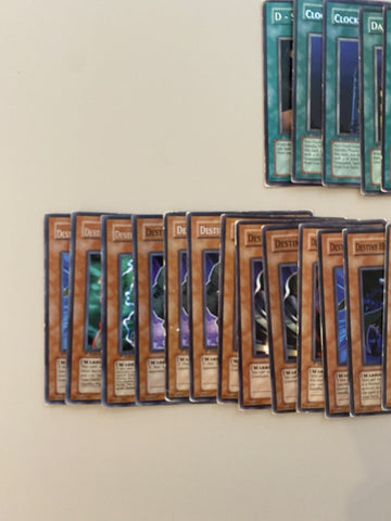Deck Destiny Hero 32 Cards YuGiOh (back)