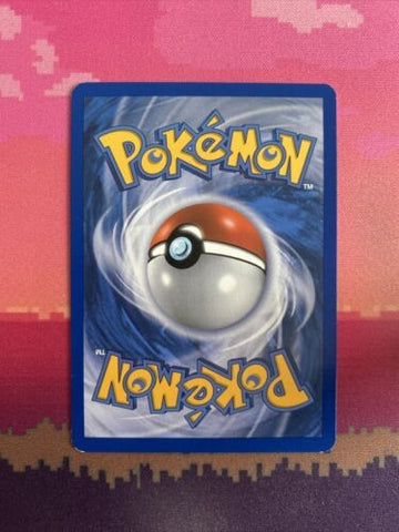 pokemon-card-pidove-black-white-reverse-holo-common-84-114-near-mint (back)
