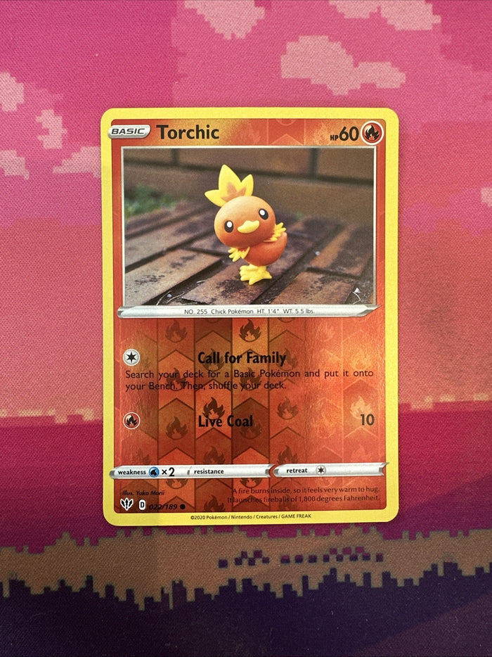 Pokemon Card Torchic Darkness Ablaze Reverse Holo 022/189 Near Mint