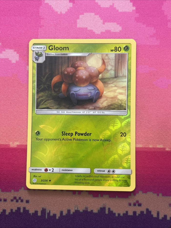 Pokemon Card Gloom Cosmic Eclipse Reverse Holo 3/236 Near Mint