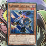 LED6-EN025 Satellite Synchron Super Rare Unlimited Edition NM Yugioh Card