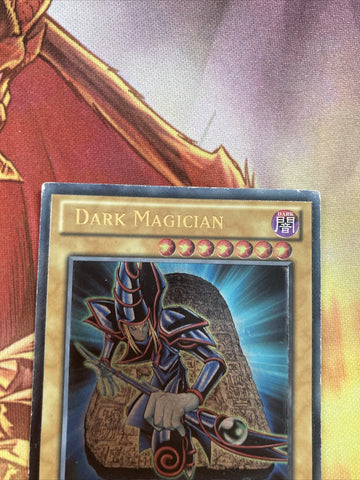 YSYR-EN001 Yugioh Dark Magician Ultimate Rare 1st Ed played condition (back)