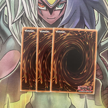 DLCS-EN126 x3 Galaxy Stealth Dragon Mixed Colour Excellent Condition Yugioh (back)