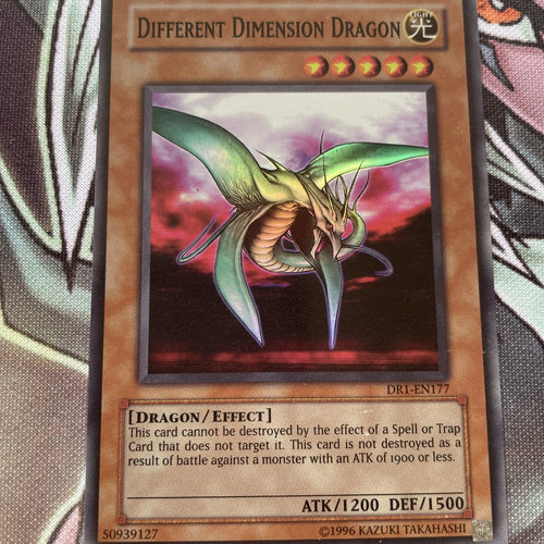 DR1-EN177 Different Dimension Dragon - Super Rare - Unlimited Edition NM Yugioh