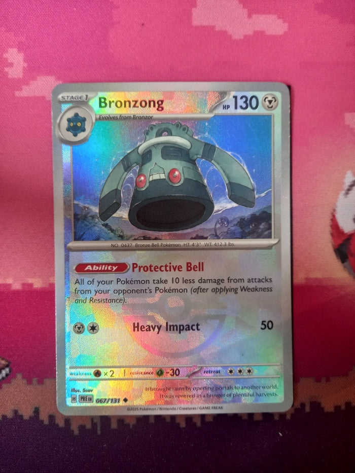 Pokemon Card Bronzong Masterball Prismatic Evolutions 067/131 Near Mint