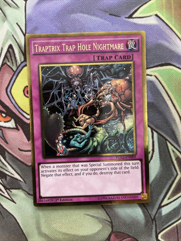 PGL2-EN069 Traptrix Trap Hole Nightmare Gold Rare 1st Edition NM Yugioh
