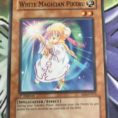 SD6-EN013 White Magician Pikeru - Common Unlimited New Spellcaster Yugioh