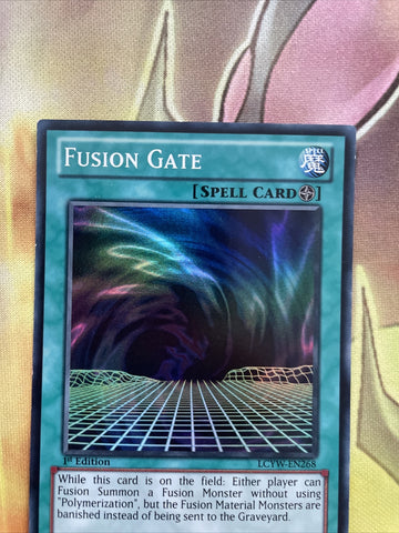 LCYW-EN268 Fusion Gate Super Rare LP 1st Edition YuGiOh! (back)