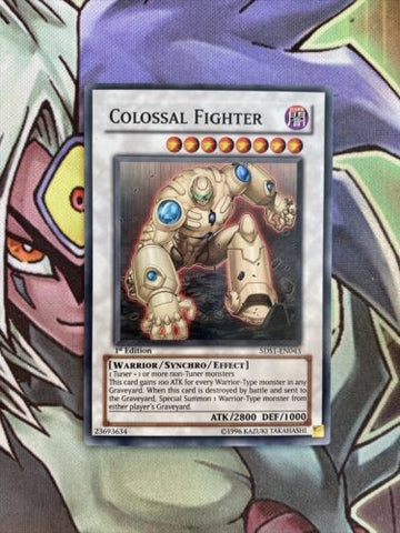 5DS1-EN043 Colossal Fighter Super Rare 1st Edition NM Yugioh Card