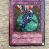 SDD-E002 Acid Trap Hole - PLAYED Yugioh Card played