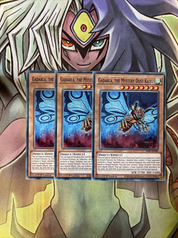 SDBT-EN009 x3 Gadarla, the Mystery Dust Kaiju Common Excellent Condition Yugioh