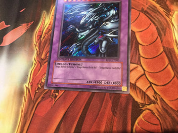 RP01-IT000 Blue Eyes Ultimate Dragon Secret Rare Limited Edition ITALIAN Yugioh (back)