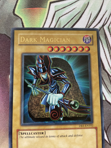 DB1-EN102 Yu-Gi-Oh! TCG Dark Magician Ultra Rare NM Yugioh Card (back)