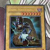 DB1-EN102 Yu-Gi-Oh! TCG Dark Magician Ultra Rare NM Yugioh Card