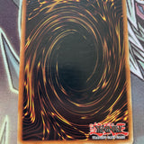 DB1-EN102 Yu-Gi-Oh! TCG Dark Magician Ultra Rare NM Yugioh Card