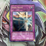 STON-EN050 Hero Medal Ultimate Rare 1st Edition NM Yugioh Card