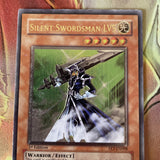 FET-EN008 Silent Swordsman LV5 1st Edition Ultimate Rare Yugioh Card LP/NM