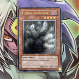 STON-EN020 Fusion Devourer Ultimate Rare 1st Edition NM Yugioh Card