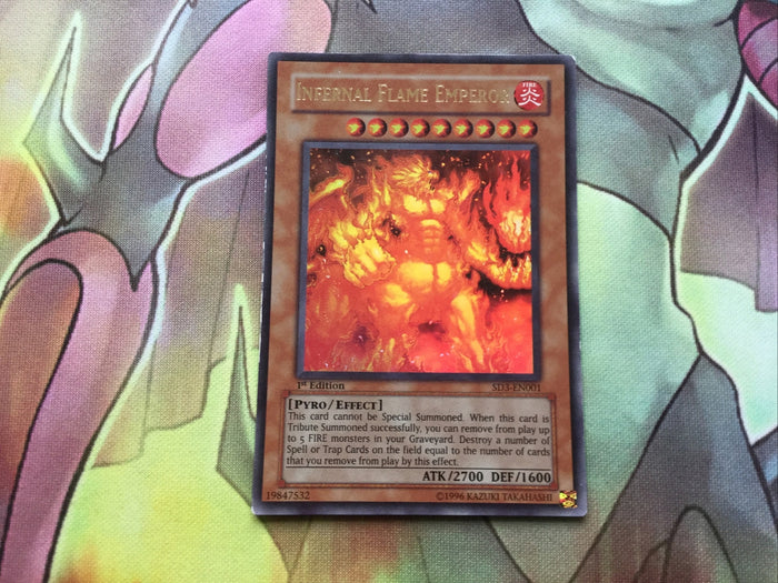 SD3-EN001 Ultra Rare Infernal Flame Emperor 1st Edition Yugioh! Card EXC