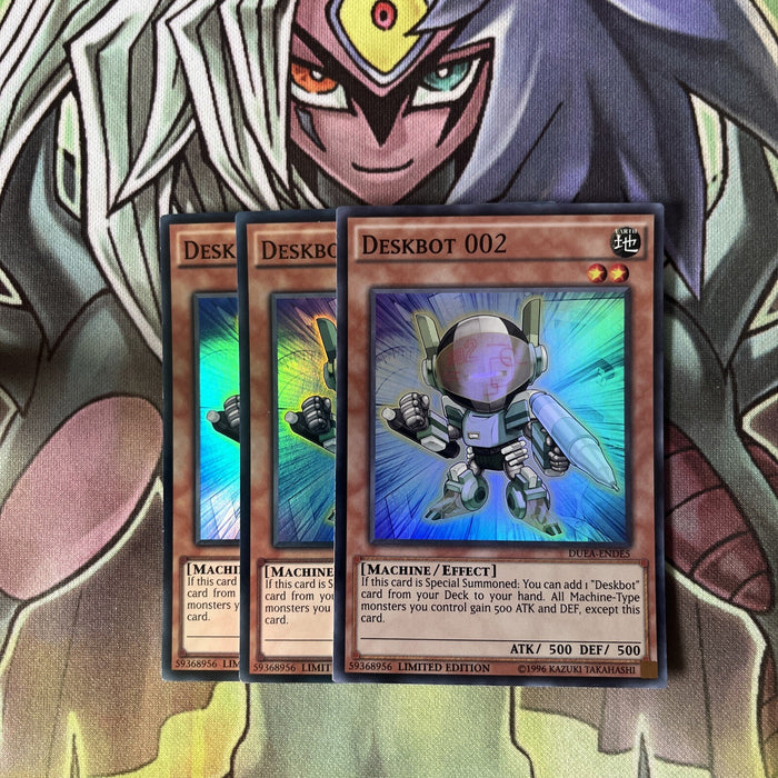 DUEA-ENDE5 Deskbot 002 Super Rare Excellent Condition Yugioh