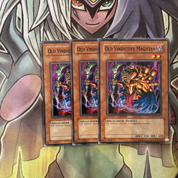 GLD1-EN013 x3 Old Vindictive Magician Common Excellent Condition Yugioh