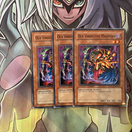 GLD1-EN013 x3 Old Vindictive Magician Common Excellent Condition Yugioh