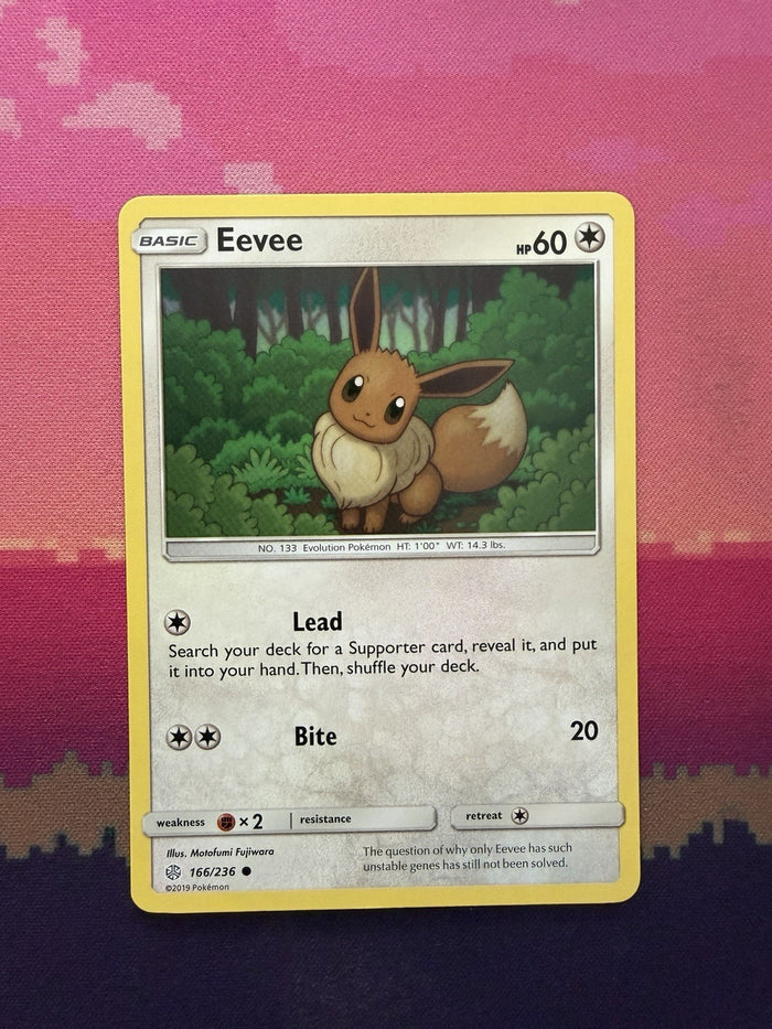 Pokemon Card Eevee Cosmic Eclipse Common 166/236 Near Mint