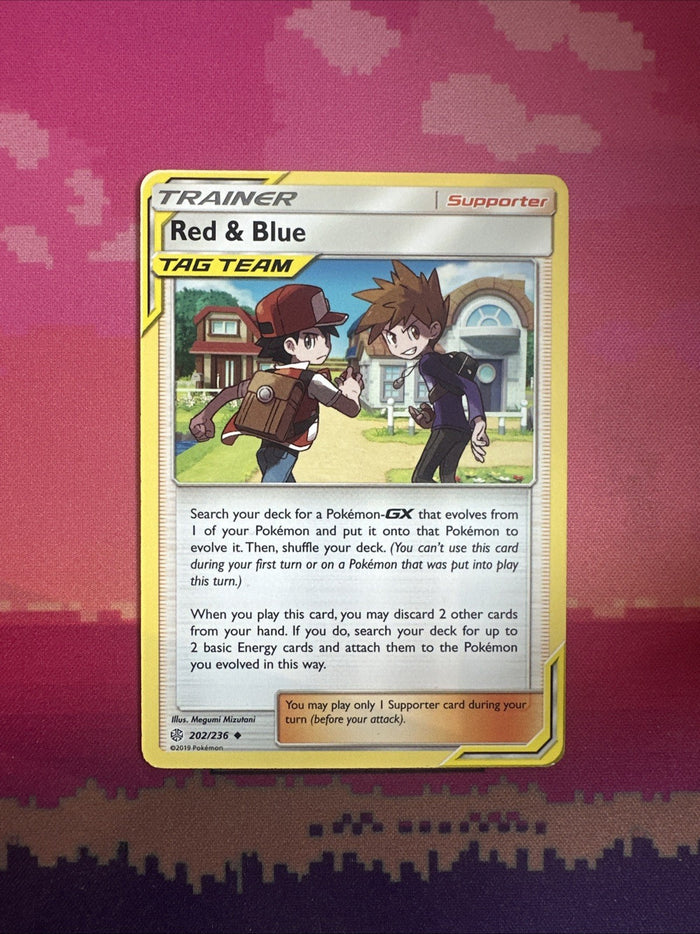 Pokemon Card Red & Blue Cosmic Eclipse 202/236 Near Mint