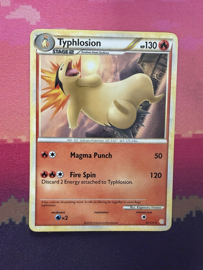 Pokemon Card Typhlosion HeartGold & SouSilver 32/123 Near Mint