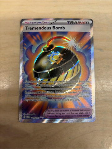 Tremendous Bomb 113/084 Me05: Pitch Black Holo