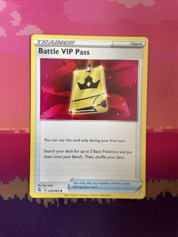 Pokemon Card Battle VIP Pass Fusion Strike Uncommon 225/264 Near Mint