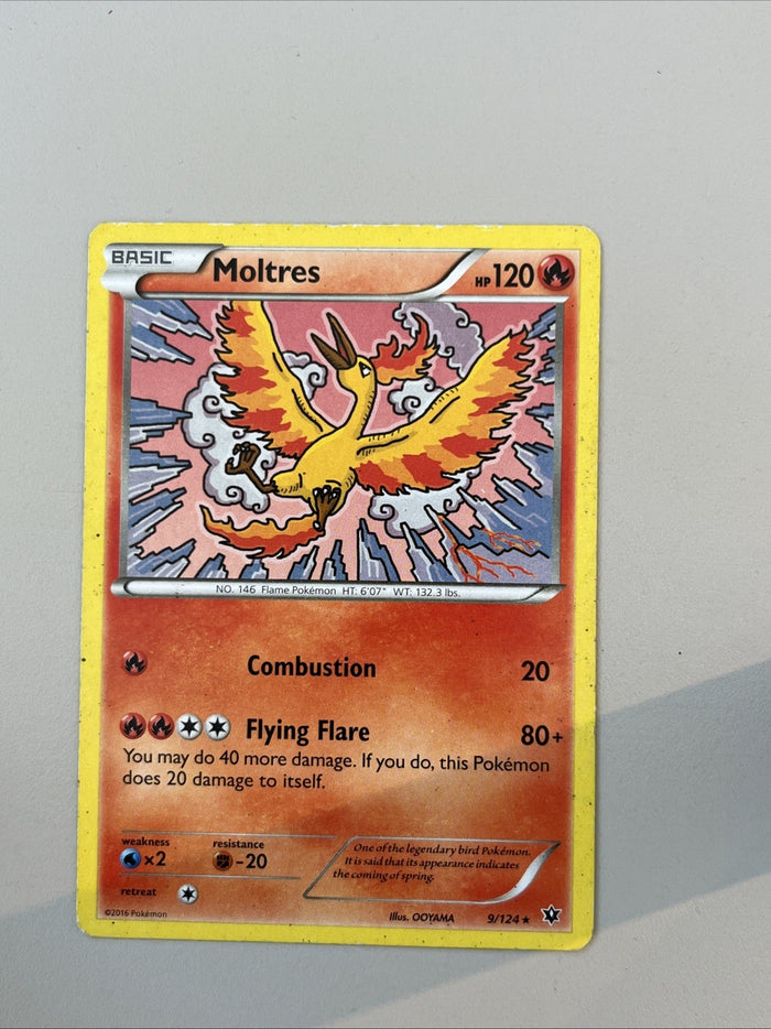 Pokemon Card Moltres Fates Collide Rare 9/124 Light Play