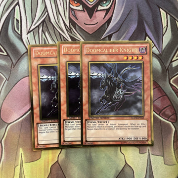 GLD4-EN023 x3 Doomcaliber Knight Gold Rare Excellent Condition Yugioh