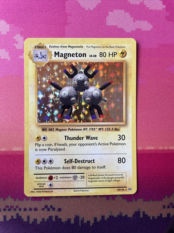 Pokemon Card Magneton Evolutions Holo Rare 38/108 Near Mint