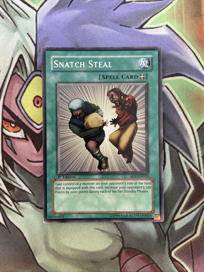 SD1-EN010 Snatch Steal Common 1st Edition NM Yugioh Card