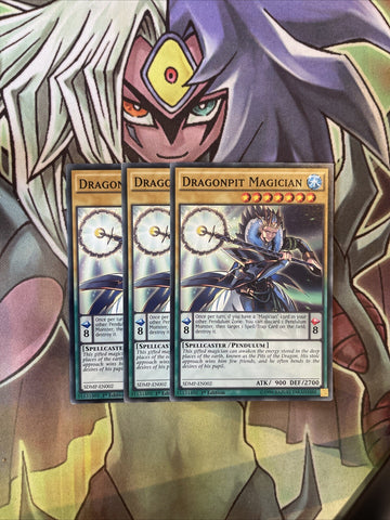 SDMP-EN002 x3 Dragonpit Magician Common Excellent Condition Yugioh