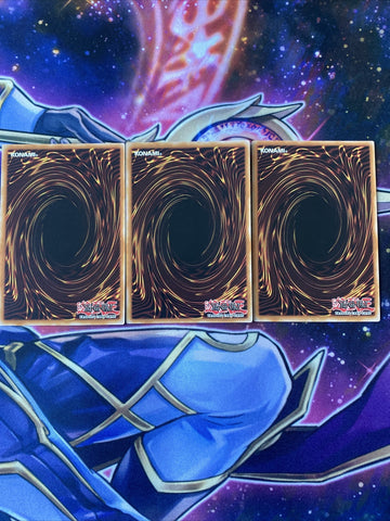 MAGO-EN058 x3 Number 74: Master Of Blades Yugioh Playset (back)