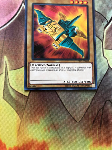 LCKC-EN082 Yugioh! - V-Tiger Jet- Ultra Rare (back)