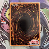 DP00-KR005 Dark Magician Girl Super Rare Edition NM Yugioh Card