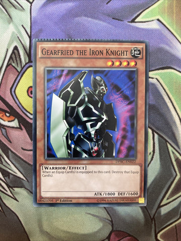 DPBC-EN022 Gearfried The Iron Knight Common CRIMPED 1st Edition NM Yugioh Card