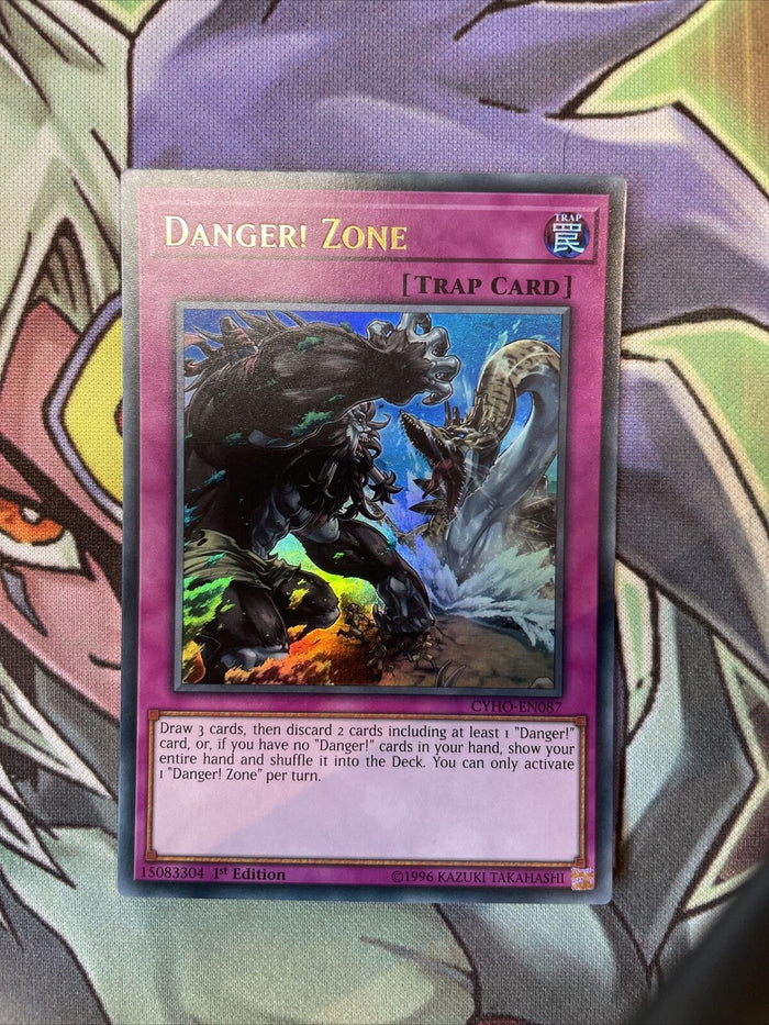 CYHO-EN087 Danger! Zone Ultra Rare 1st Edition NM Yugioh Card