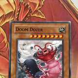 GLD1-EN025 Doom Dozer - YuGiOh - LP yugioh card