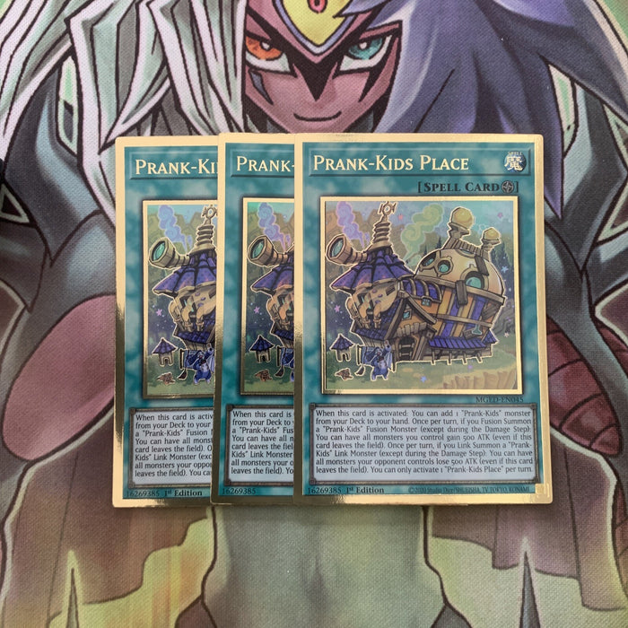 MGED-EN045 x3 Prank-Kids Place Gold Rare Excellent Condition Yugioh