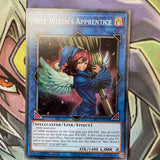 CYHO-EN049 Wee Witch's Apprentice Super Rare 1st Edition NM Yugioh Card