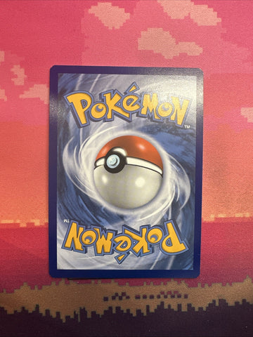 Pokemon Card Weavile Chilling Reign Holo Rare 031/198 Near Mint (back)