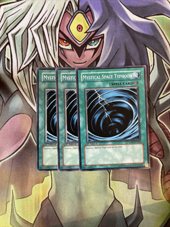 SD09-EN023 x3 Mystical Space Typhoon Common Excellent Condition Yugioh